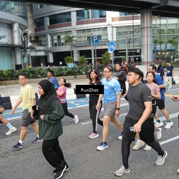 Runner Photo 4498461