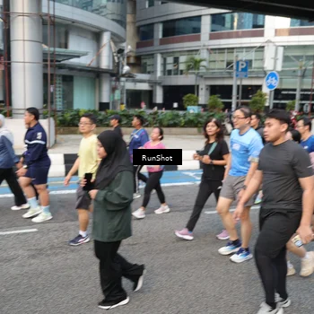 Runner Photo 4498499