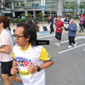 Runner Photo 4498549