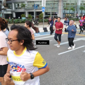 Runner Photo 4498570
