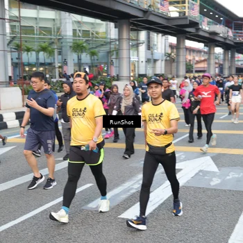Runner Photo 4498699