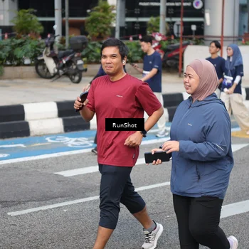 Runner Photo 4498750