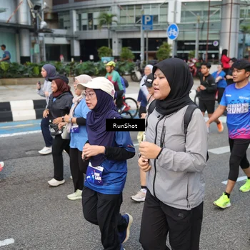 Runner Photo 4498922