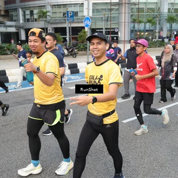 Runner Photo 4498941