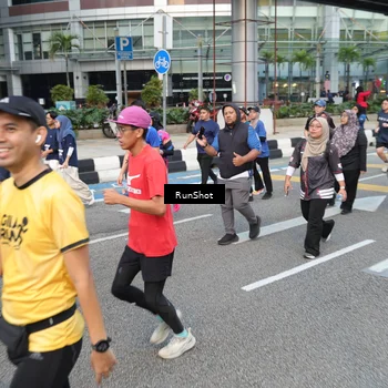 Runner Photo 4498971