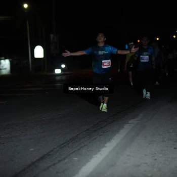 Runner Photo 4499044