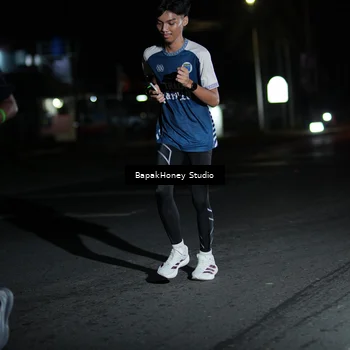Runner Photo 4499050