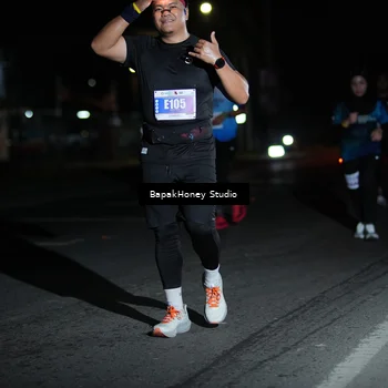 Runner Photo 4499071