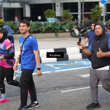 Runner Photo 4499082