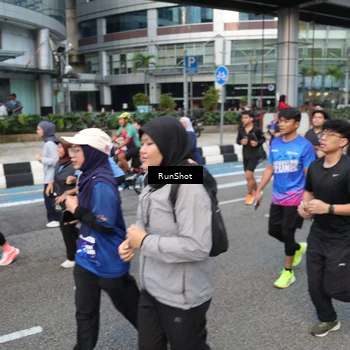 Runner Photo 4499094
