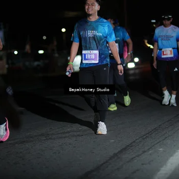 Runner Photo 4499136