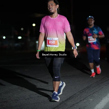 Runner Photo 4499194