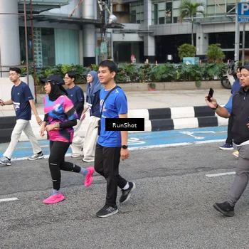 Runner Photo 4499199