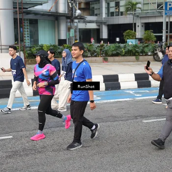 Runner Photo 4499218