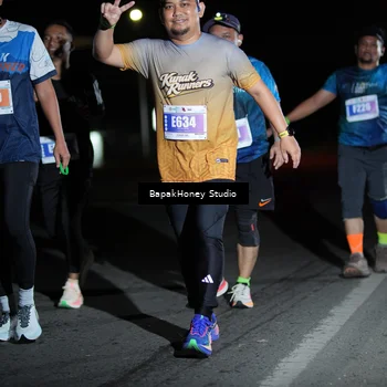 Runner Photo 4499351