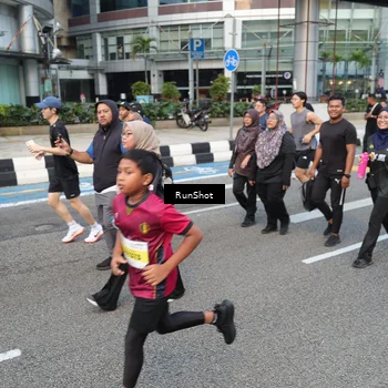 Runner Photo 4499412