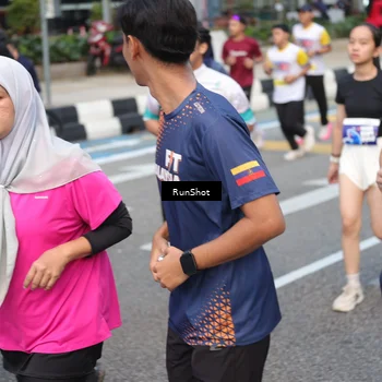 Runner Photo 4499509
