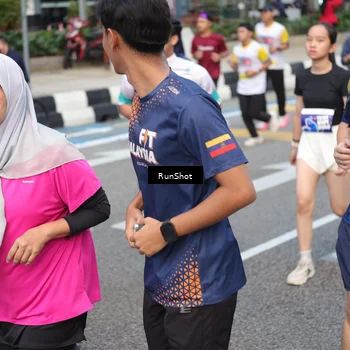 Runner Photo 4499542