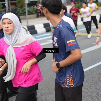 Runner Photo 4499569