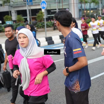Runner Photo 4499591