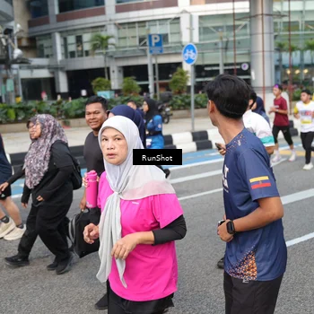 Runner Photo 4499600