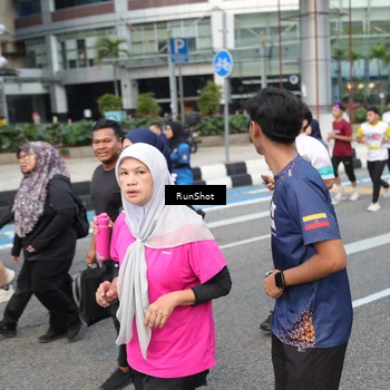 Runner Photo 4499612