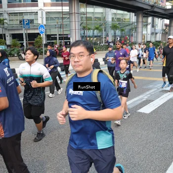 Runner Photo 4499616