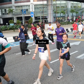 Runner Photo 4499674