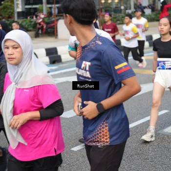 Runner Photo 4499748