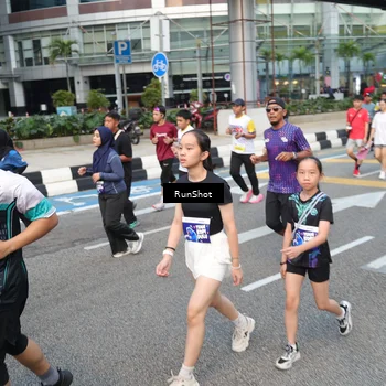Runner Photo 4499762