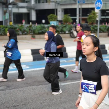 Runner Photo 4499765