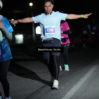 Runner Photo 4499779