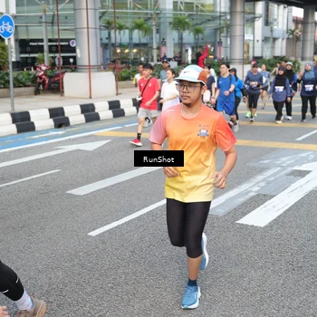 Runner Photo 4499818