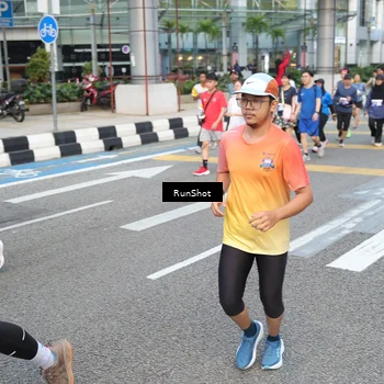 Runner Photo 4499851