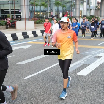 Runner Photo 4499853