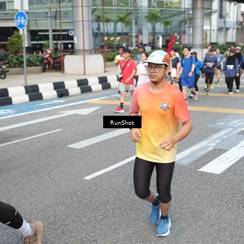 Runner Photo 4499877