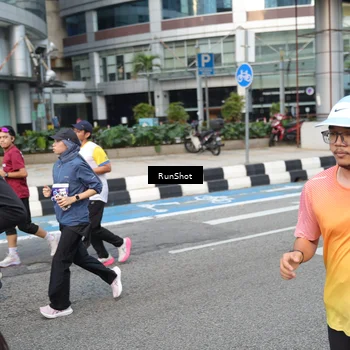 Runner Photo 4499894