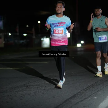Runner Photo 4499905