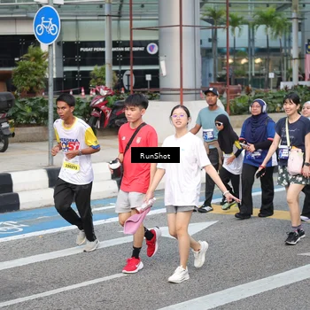 Runner Photo 4499922