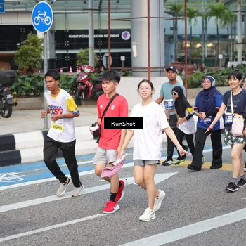 Runner Photo 4499923