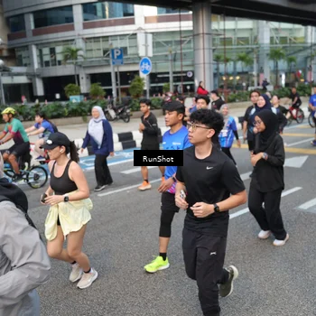 Runner Photo 4499935