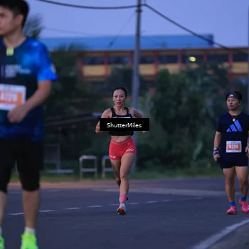 Runner Photo 4500005