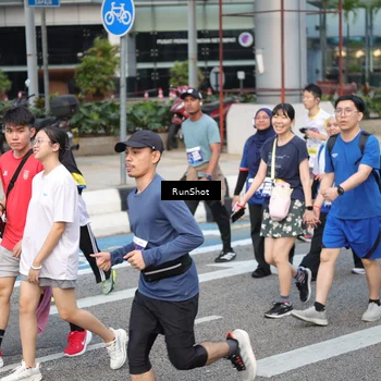 Runner Photo 4500030