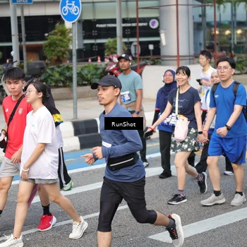 Runner Photo 4500060