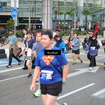 Runner Photo 4500112
