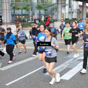 Runner Photo 4500135