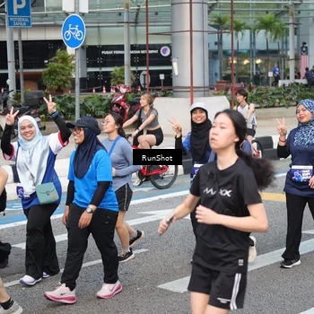 Runner Photo 4500198