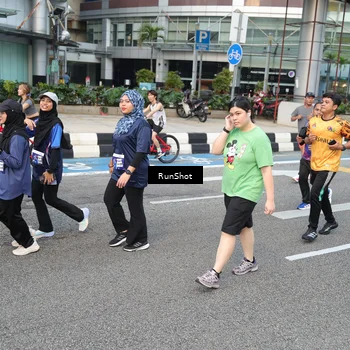 Runner Photo 4500305