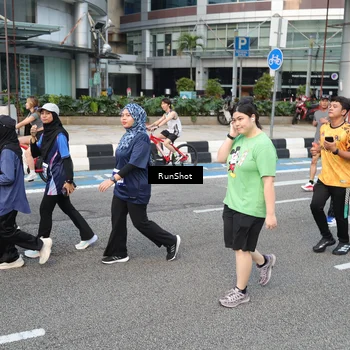 Runner Photo 4500324
