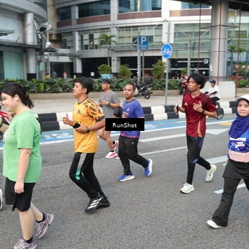 Runner Photo 4500384